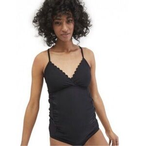 Beach Bump™ Scallop Trim Maternity Swim Top UPF 50+ (size S)